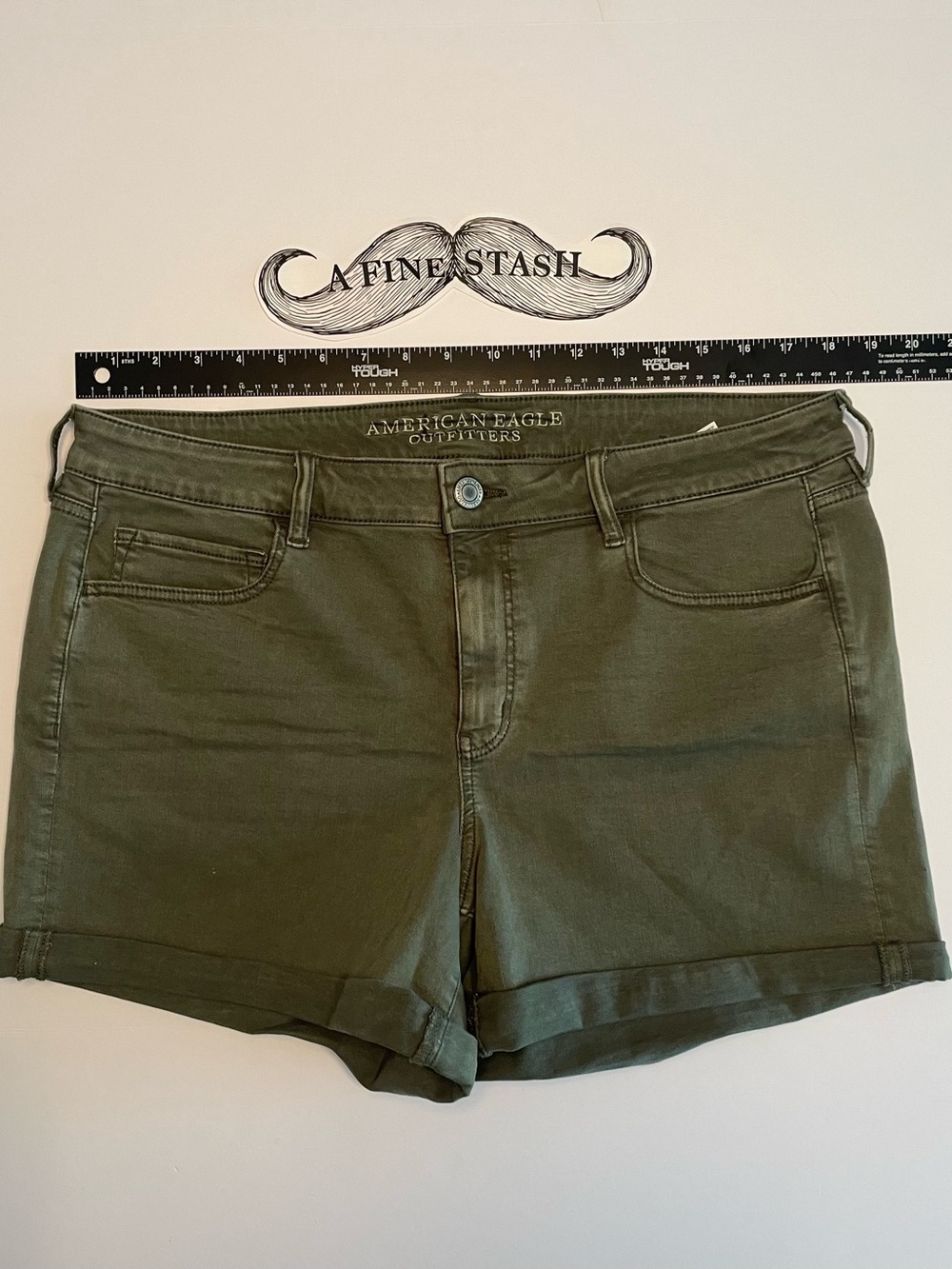 American Eagle Outfitters Olive Green Women's Roll-Hem Stretch Shorts